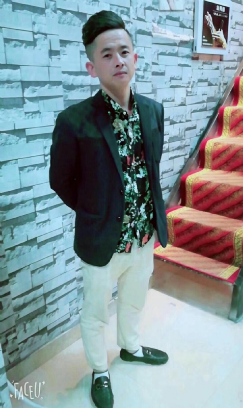 男人三十而立的第一张照片--南昌相亲服务中心