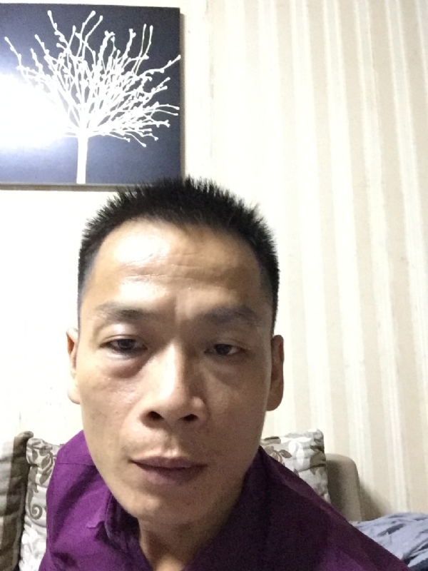 alongzhe的第一张照片--南昌相亲服务中心