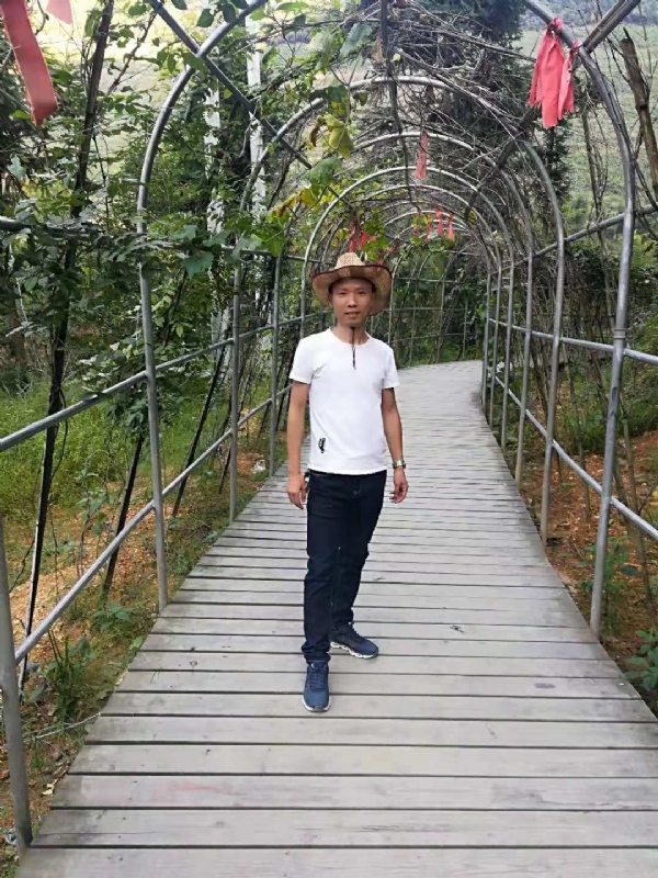 蓝天的第一张照片--南昌相亲服务中心