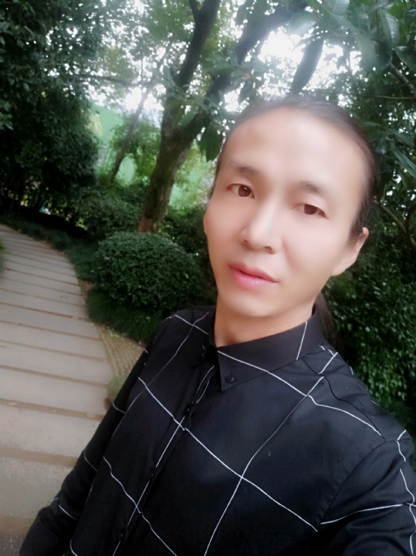 北方的狼的第一张照片--南昌相亲服务中心