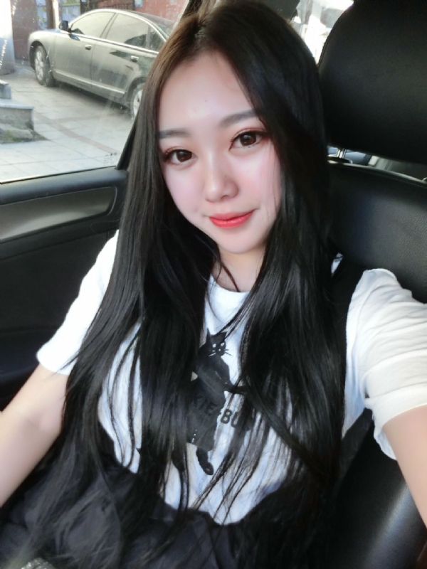 佳怡的第二张照片--南昌相亲服务中心