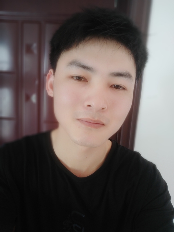 小情绪)っ的第一张照片--南昌相亲服务中心