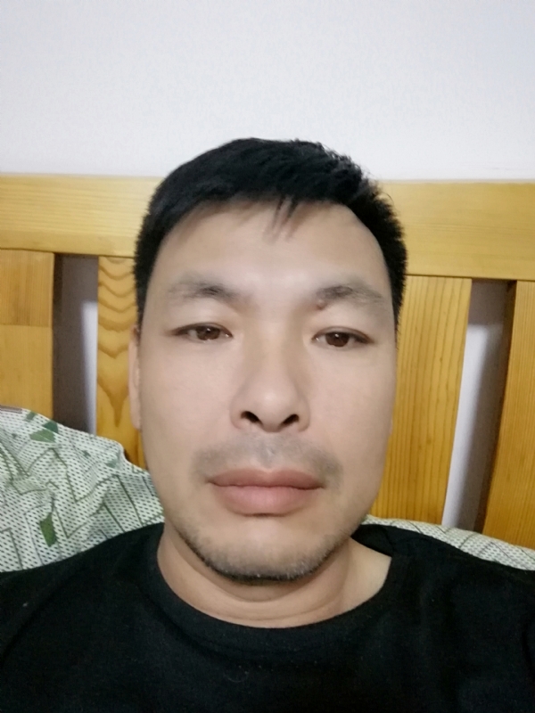 不爱当牛的第一张照片--南昌相亲服务中心