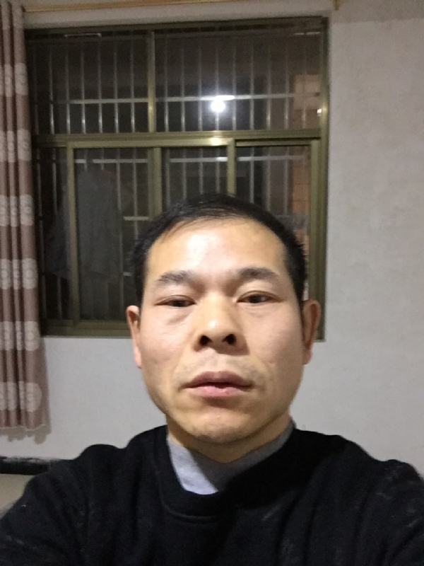 徐徐清风的第一张照片--南昌相亲服务中心