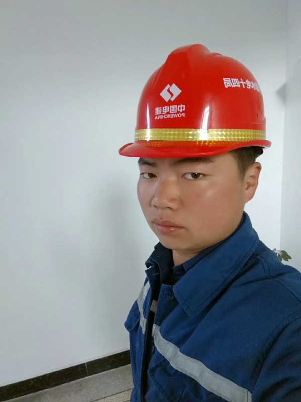 小公牛的第一张照片--南昌相亲服务中心