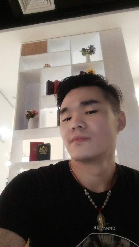 涵博随缘的第一张照片--南昌相亲服务中心