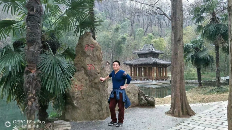 烦事用点心的第一张照片--南昌相亲服务中心