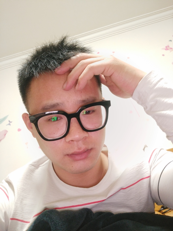 华灯初上的夜晚的第一张照片--南昌相亲服务中心