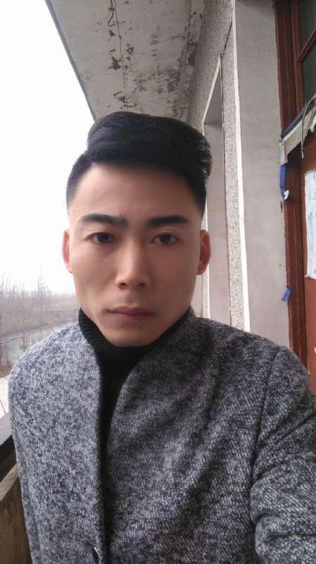 谁伴我闯荡的第一张照片--南昌相亲服务中心