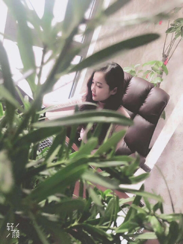 时光浅夏的第二张照片--南昌相亲服务中心