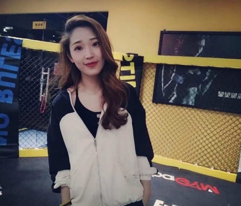 平ling的第三张照片--南昌相亲服务中心