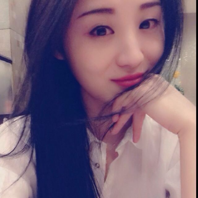 在水一方的第一张照片--南昌相亲服务中心