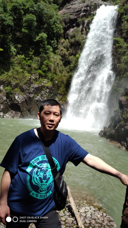 石头的第一张照片--南昌相亲服务中心