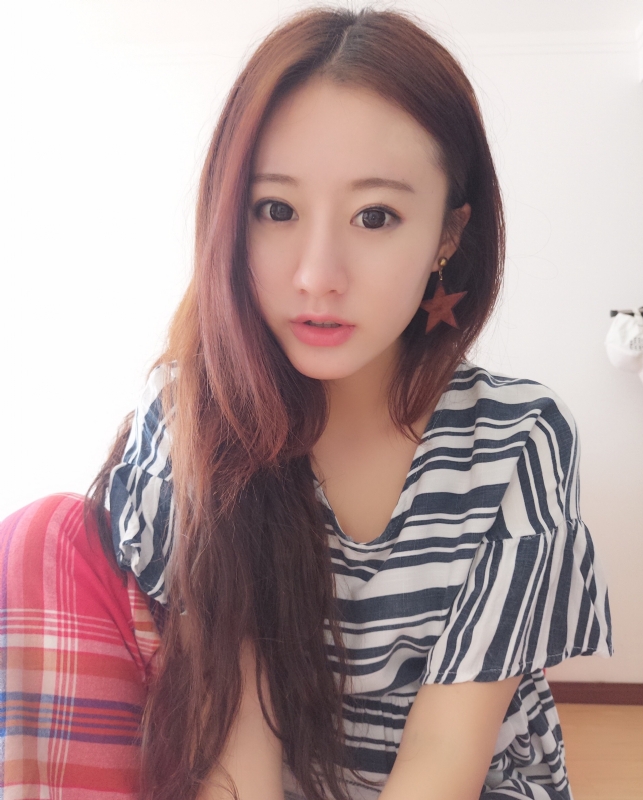 没有故事的女同学的第二张照片--南昌相亲服务中心