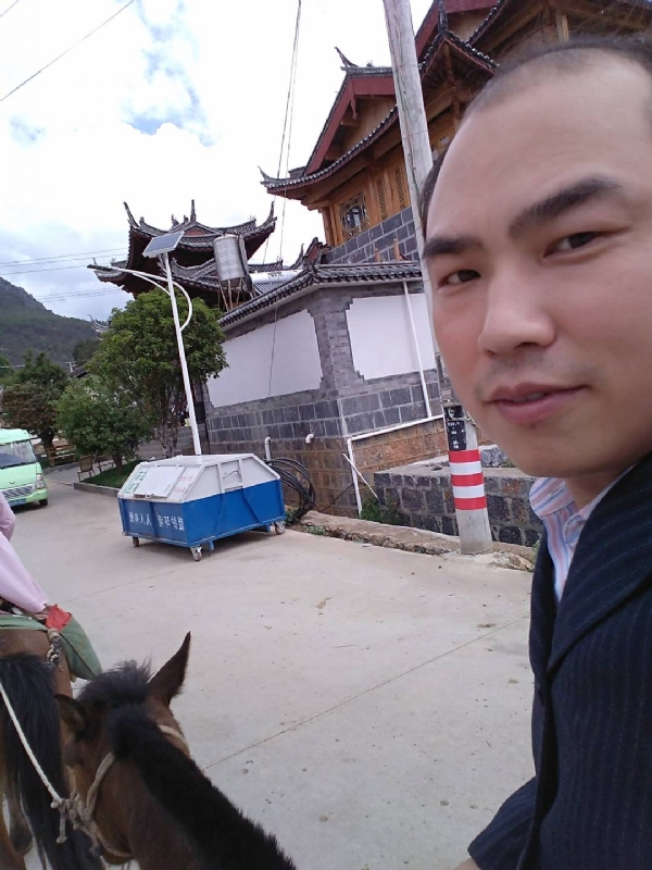 当代军人的第一张照片--南昌相亲服务中心