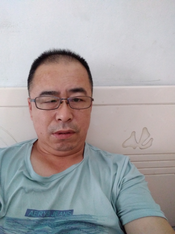 大叔的第一张照片--南昌相亲服务中心