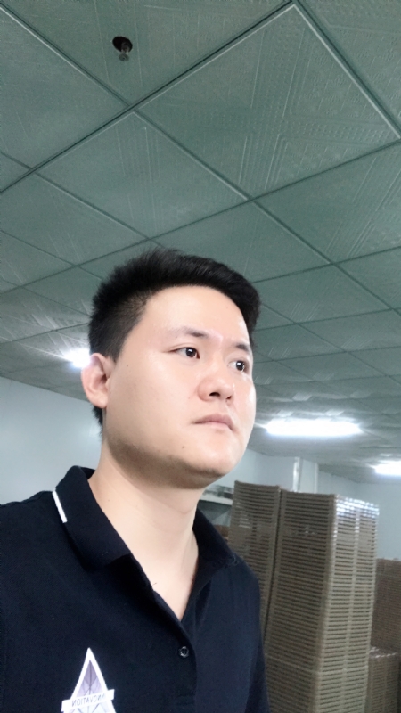 伟的第一张照片--南昌相亲服务中心