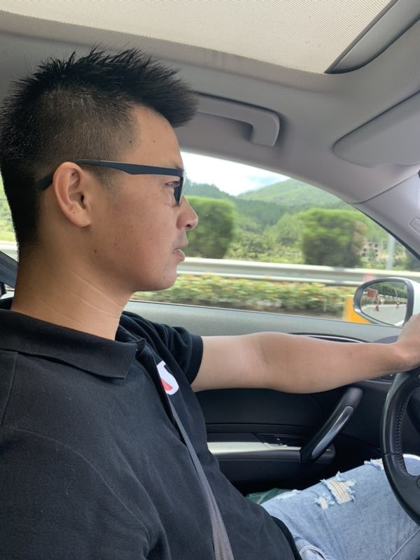 浪漫益友的第一张照片--南昌相亲服务中心