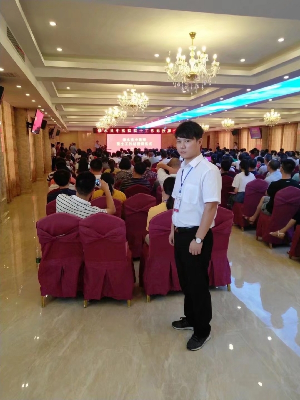 坦然的第一张照片--南昌相亲服务中心