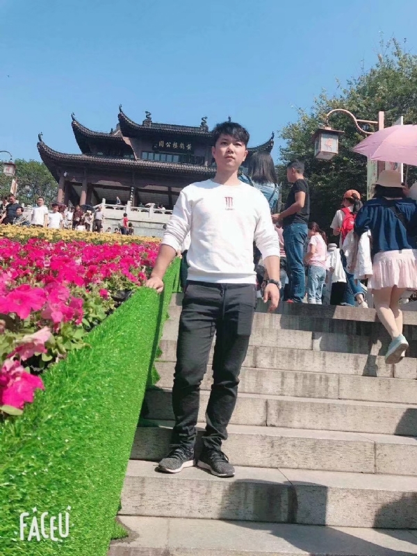 坦然的第二张照片--南昌相亲服务中心