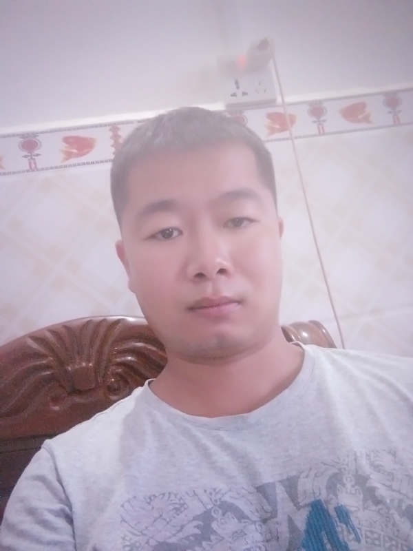心雨的第一张照片--南昌相亲服务中心