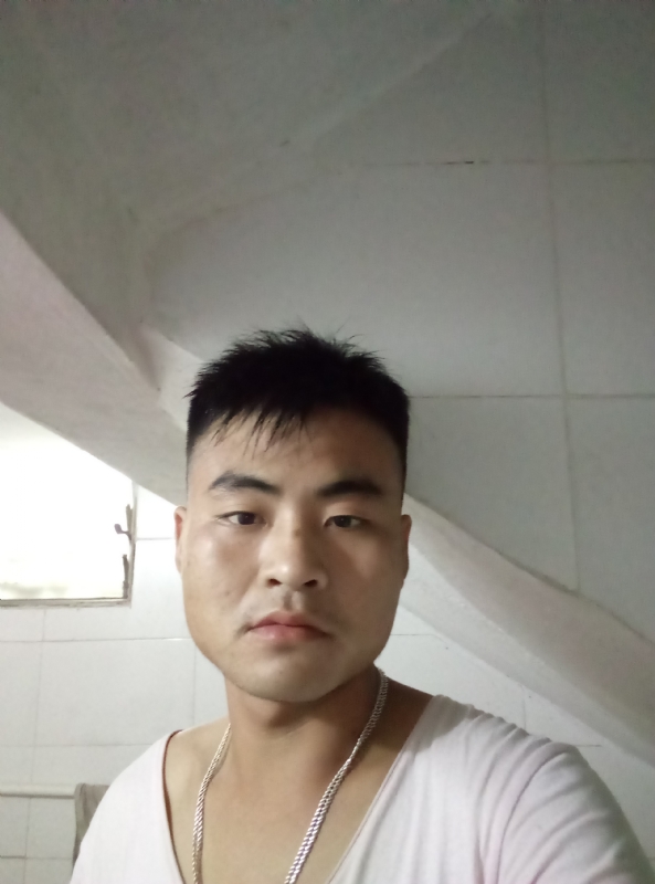 落叶知秋的第一张照片--南昌相亲服务中心