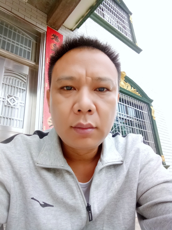 随缘的第一张照片--南昌相亲服务中心