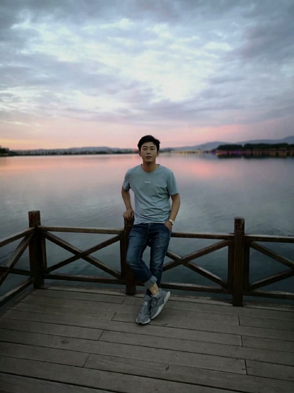 喂南墙我要撞你了的第一张照片--南昌相亲服务中心