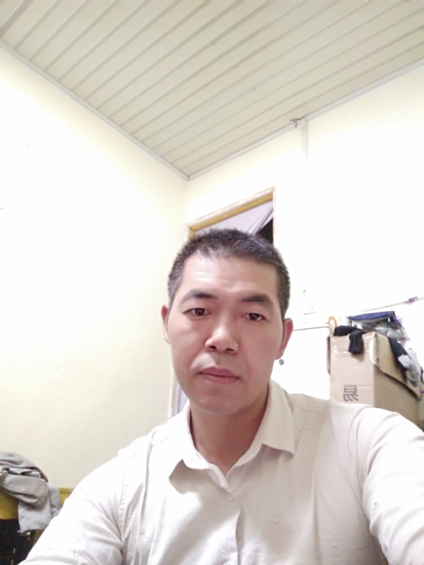 为伊消得人憔悴的第一张照片--南昌相亲服务中心