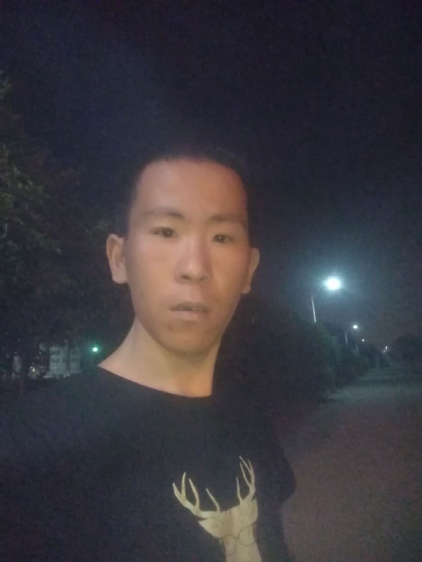 俞凯斌的第一张照片--南昌相亲服务中心