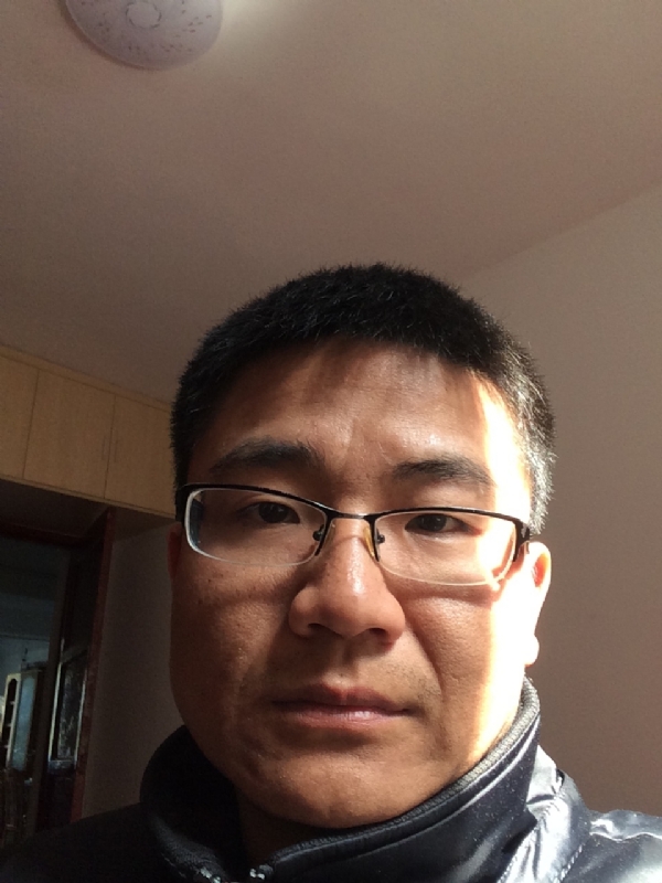 余浩浩的第一张照片--南昌相亲服务中心