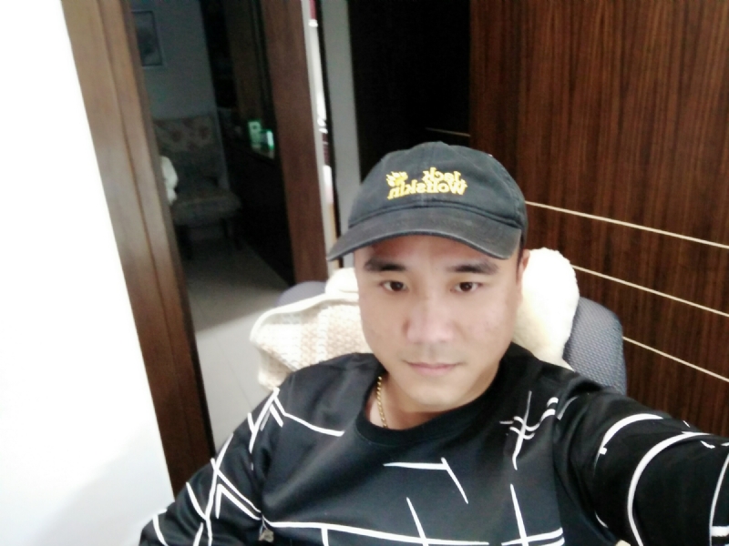 坚持我爱的第一张照片--南昌相亲服务中心