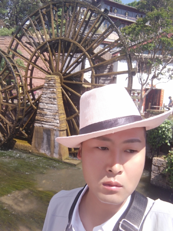 曲靖相亲的第一张照片--南昌相亲服务中心