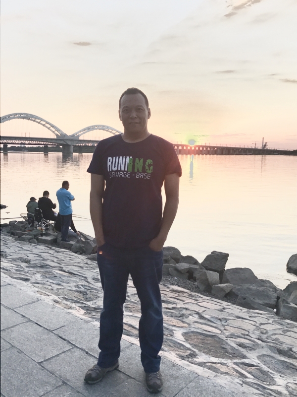 海天一色的第一张照片--南昌相亲服务中心