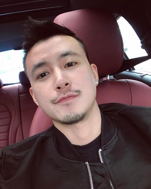 隆刘的第一张照片--南昌相亲服务中心