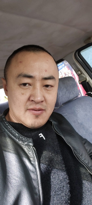 精神九哥的第一张照片--南昌相亲服务中心