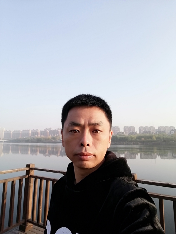 蓝颜的第一张照片--南昌相亲服务中心