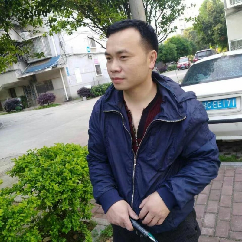 灰色足迹的第一张照片--南昌相亲服务中心