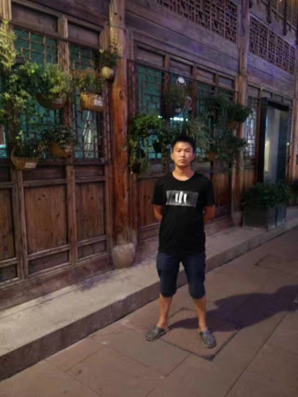 回忆的第一张照片--南昌相亲服务中心