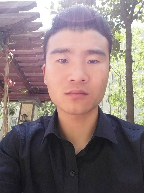 安之若素的第一张照片--南昌相亲服务中心