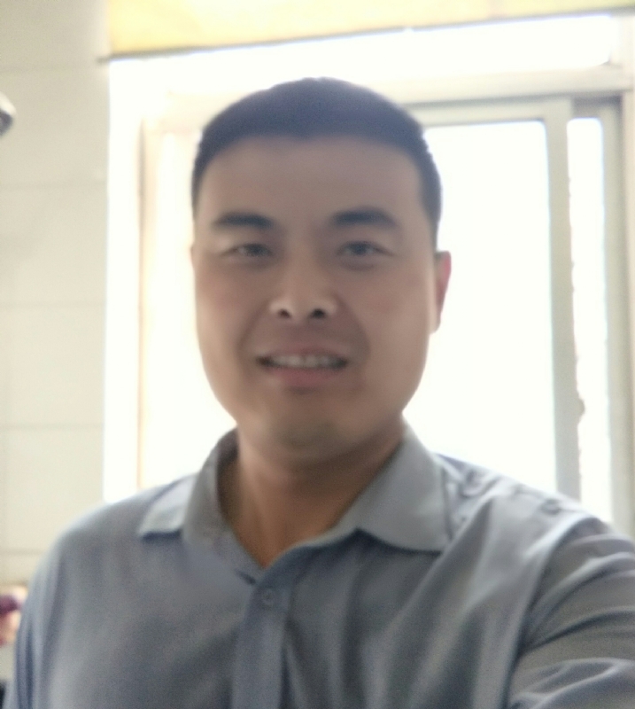 李伟的第一张照片--南昌相亲服务中心