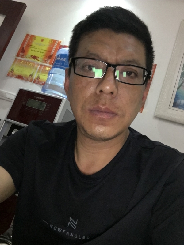 牵手的第三张照片--南昌相亲服务中心