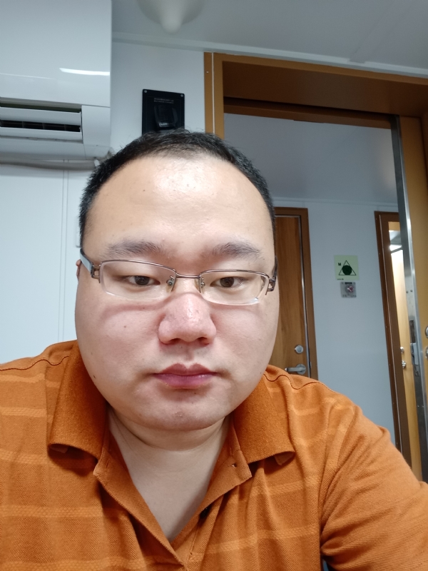 努力爱一次的第一张照片--南昌相亲服务中心