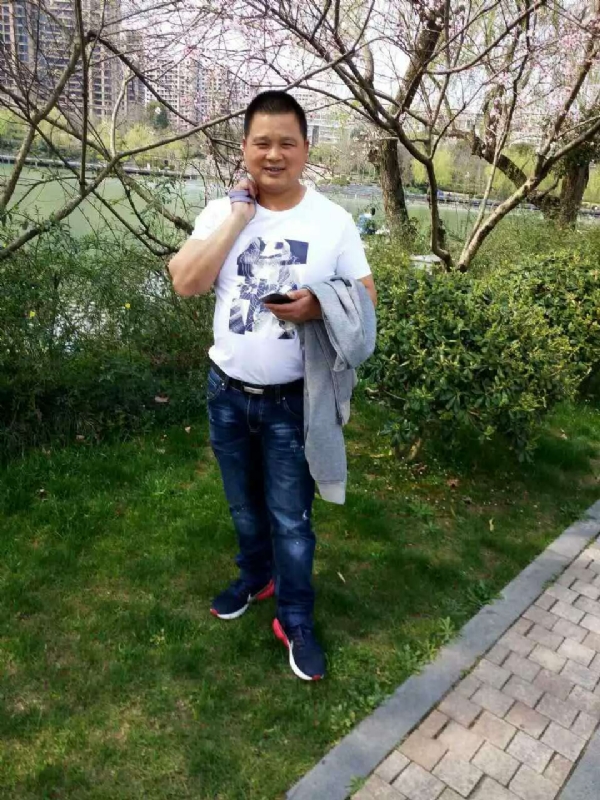 纯爷们的第一张照片--南昌相亲服务中心