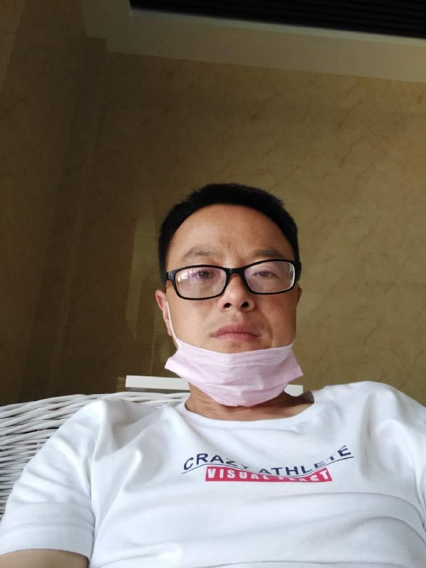 小马奔腾的第一张照片--南昌相亲服务中心