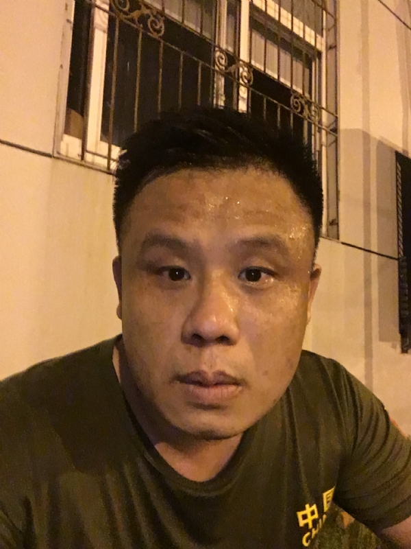 James2020的第一张照片--南昌相亲服务中心