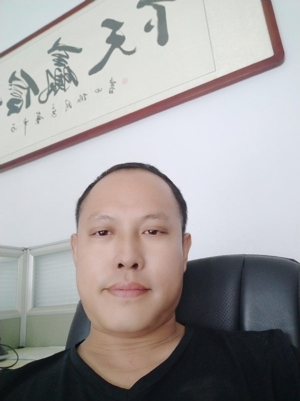 山丘的第三张照片--南昌相亲服务中心