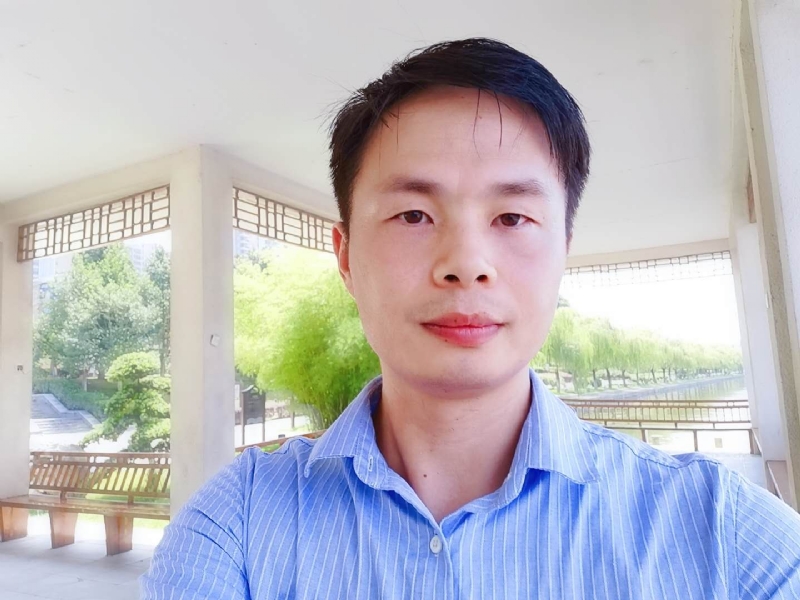 小艾同学的第二张照片--南昌相亲服务中心