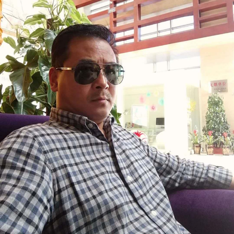 雪豹的第一张照片--南昌相亲服务中心