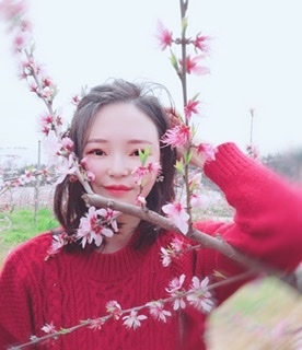 小桌子的第二张照片--南昌相亲服务中心